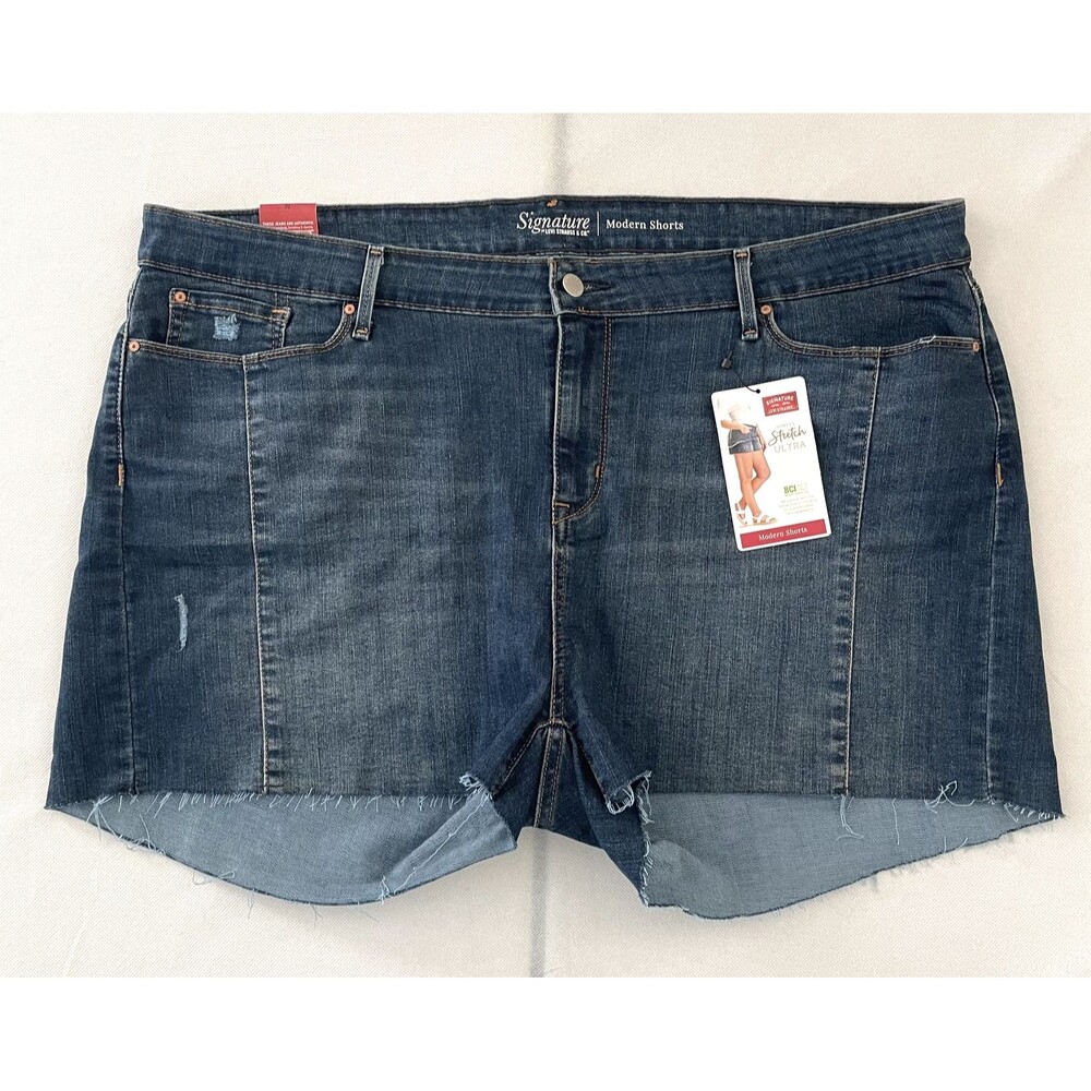 NWT Signature by Levi Strauss Modern Shorts Dark Wash Raw Hem Denim Size 22
